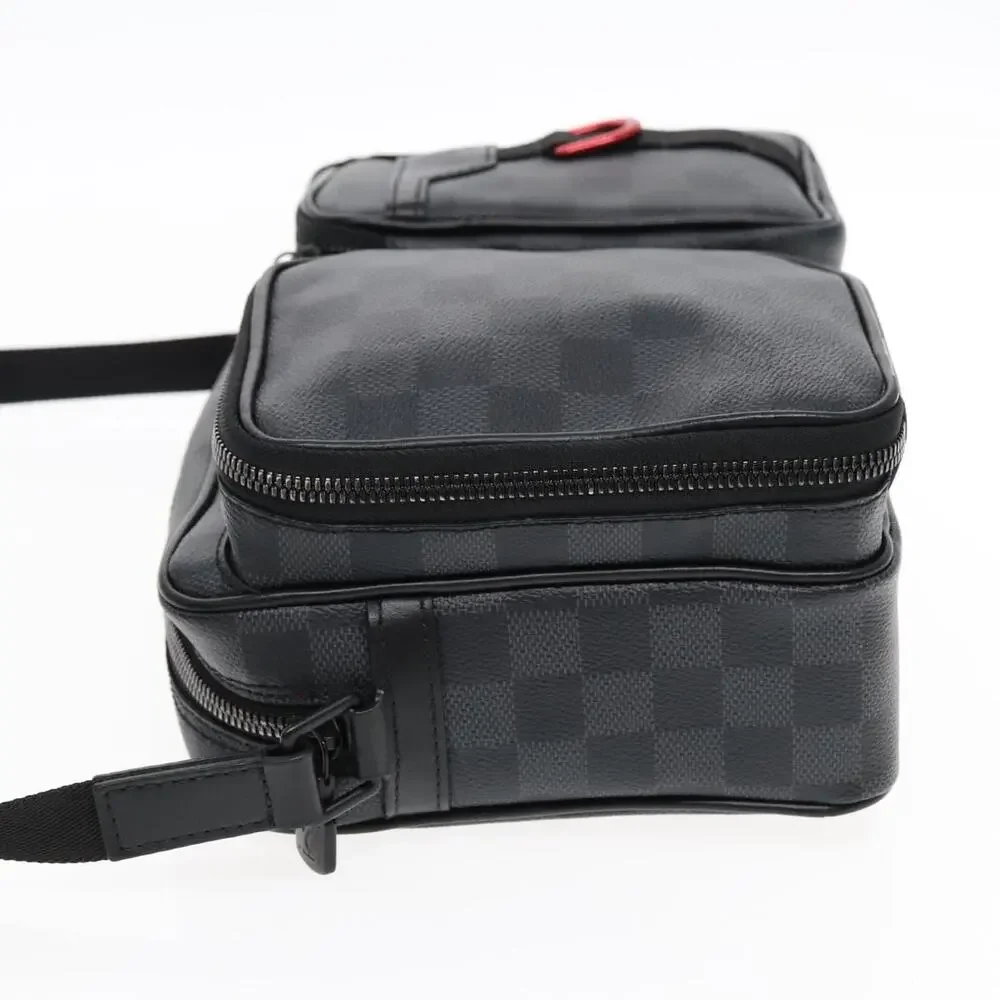 Louis Vuitton Damier Graphite Grafitte Utility Messenger Shoulder Bag Black